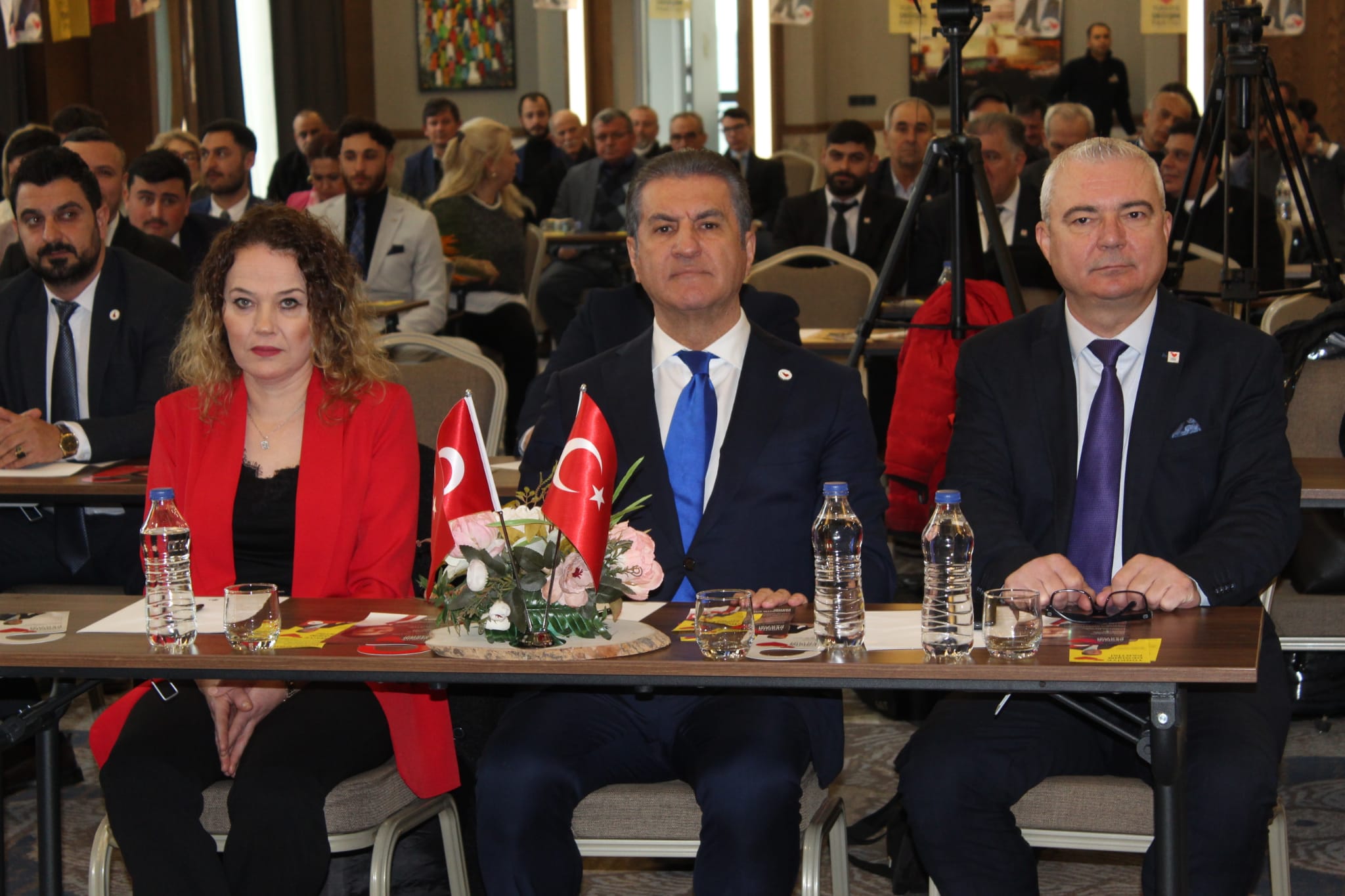 Türkiye Değişim Partisi Ege Bölge Toplantısı Manisa’da yapıldı