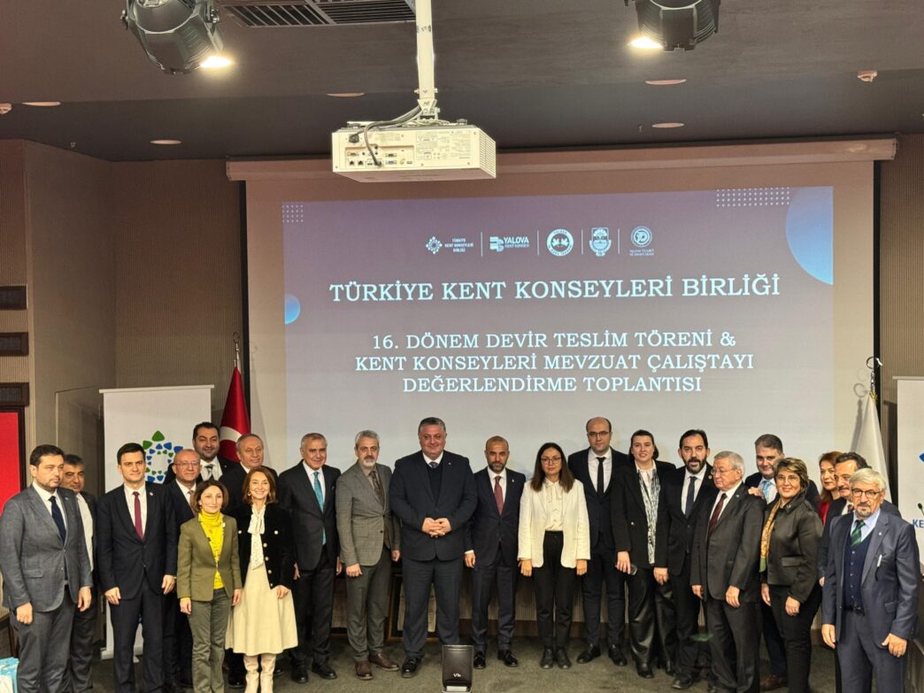 Türkiye Kent Konseyleri Birliği 16. Dönem Başkanlığı Devir Teslim Töreni Yalova’da gerçekleşti.