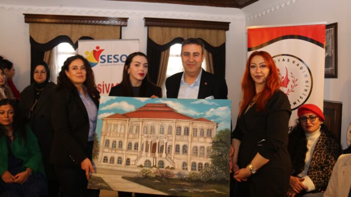 Sivas Kadın Girişimciler Platformu Derneği ile Sivas Esnaf ve Sanatkarlar Odaları Birliği Kadın Esnaf ve Sanatkarlar Kurulu (Baciyan-ı Sivas) işbirliği ile Kil İle Hediyelik Eşya Yapımı ‘temalı etkinlik düzenlendi.