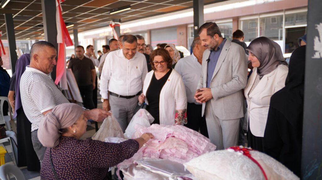 Gürsu Belediyesi’nin Altın Karınca 2024 Ödülleri kapsamında ödül alan “Genç Dijital Girişimcilik Projesi” ile bugüne kadar beş farklı etapta kadın ve gençlere yönelik projeler gerçekleştirildi. Proje kapsamındaki hizmetlerden 2500’den fazla insan yararlandı.