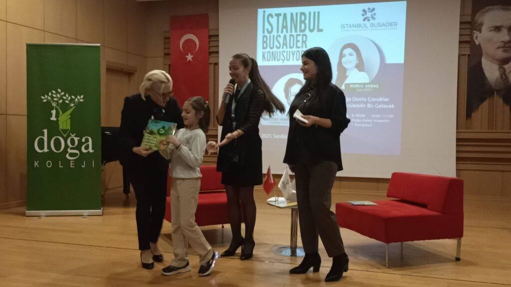 İstanbul BUSADER, ''İSTANBUL BUSADER KONUŞUYOR'' projesi kapsamında düzenlenen ''Sürdürülebilir Bir Çevre Serisi'' söyleşilerinin ilkini Doğa Koleji Ataşehir 1. Kampüs’ünde gerçekleştirdi.