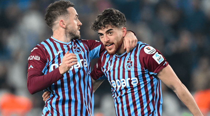 Trendyol Süper Lig 2024-25 Sezonu'nun 20. hafta maçında deplasmanda Trabzonspor ile karşılaşacak olan Net Global Sivasspor'umuz, mücadelenin hazırlıklarına bugün yaptığı antrenmanla başladı.