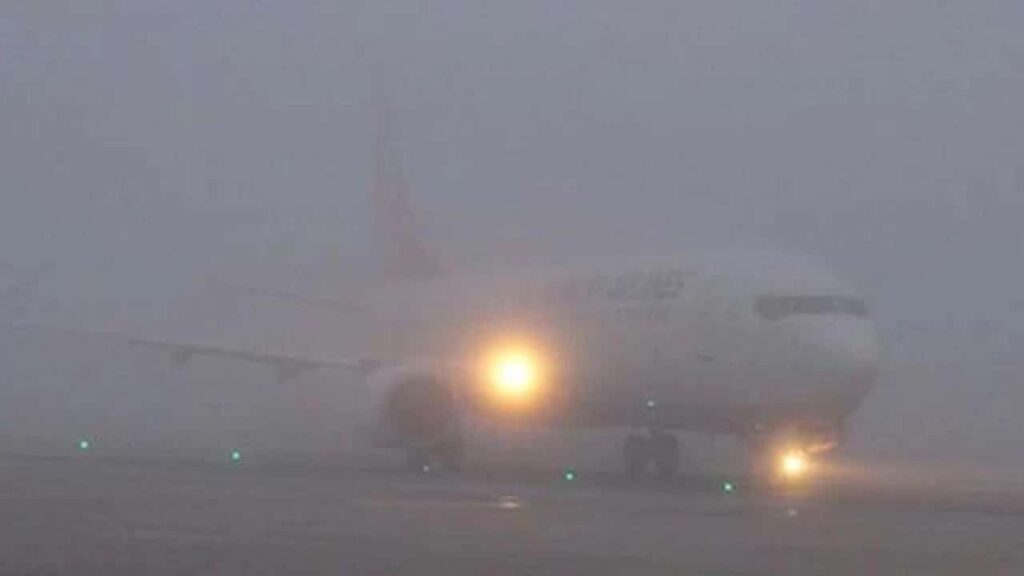 Kars'ta sis nedeniyle seferler iptal oldu. 2 gündür artarak devam eden sis nedeniyle seferler iptal oldu.