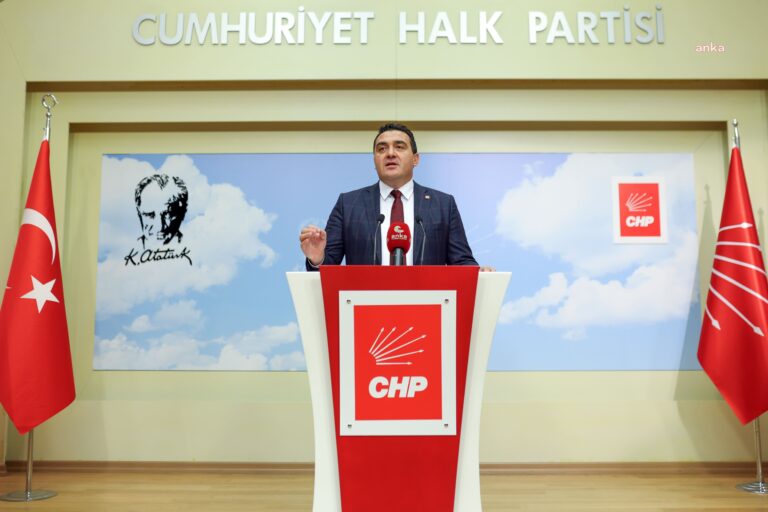 Atatürk Havalimanı Devlet Konukevi’ndeki yangın hidroforlarına giden tonlarca kablonun havalimanını film platosu olarak kullanan bazı kişilerce, havaalanındaki “organize” kişiler tarafından güvenlik kameraları “off durumuna” getirilerek gizlice dışarıya çıkarıldığı ortaya çıktı.