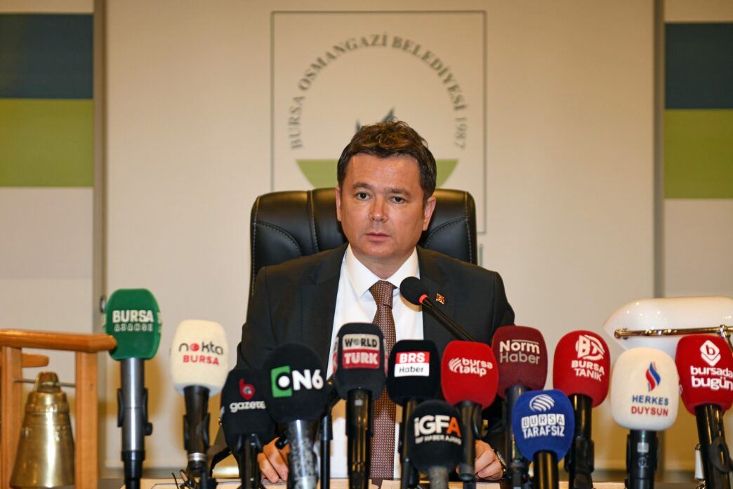 Osmangazi Belediyesi’nin Şubat Ayı Olağan Meclis Toplantısı, Osmangazi Belediye Başkanı Erkan Aydın’ın başkanlığında yapıldı. 