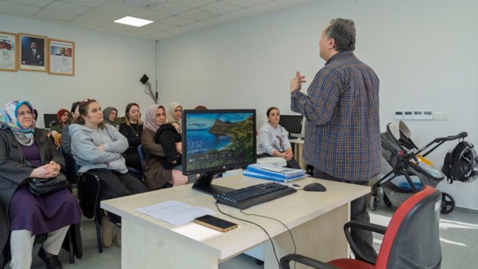 Koruyucu sağlık hizmetleri kapsamında İzmir’in 30 ilçesinde ağız ve diş sağlığı eğitimleri veren ve ön bakı çalışması yapan İzmir Büyükşehir Belediyesi uzmanları, sağlık sorunu tespit edilenleri ise ilgili kurumlara yönlendiriyor. Hem çocuk hem de yetişkinlerin faydalandığı hizmetle bu yıl 10 bin kişiye ulaşılması hedefleniyor. Eğitimlerin sonunda vatandaşlara diş macunu ve fırçası da hediye ediliyor.