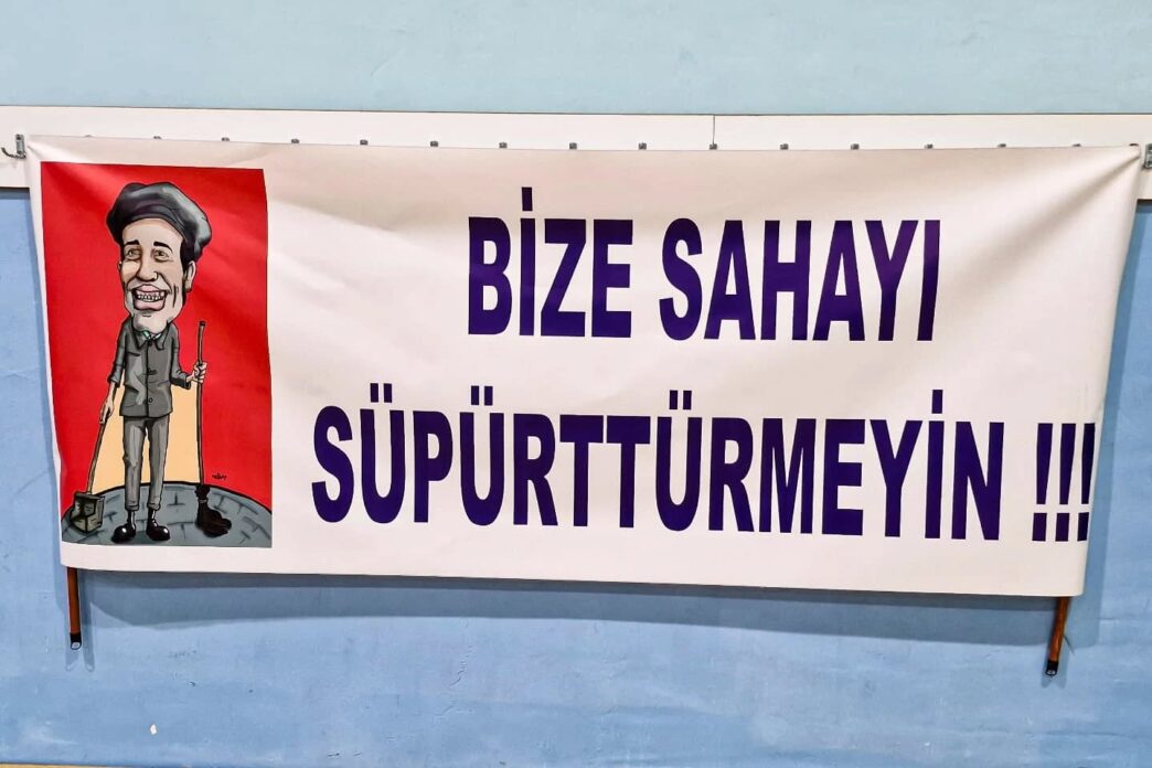 Karacabey Belediyesi'nin düzenlediği ve 25 Şubat’ta başlayan, ‘Kurumlar Arası Futsal Turnuvası’nda 18 takım, dostluk ve centilmenlik ruhuyla mücadele ediyor. Belediye Başkanı Fatih Karabatı, “İlçemizi sporun merkezi haline getireceğiz. Sporun ve sporcunun daima yanındayız.” dedi.