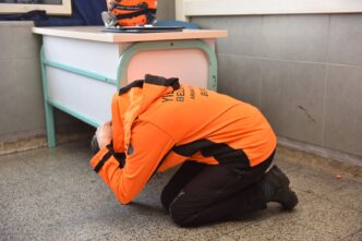 Yıldırım Belediyesi, deprem ve depreme hazırlık konusunda farkındalık oluşturan çalışmalarına devam ediyor.