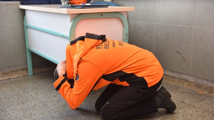 Yıldırım Belediyesi, deprem ve depreme hazırlık konusunda farkındalık oluşturan çalışmalarına devam ediyor.