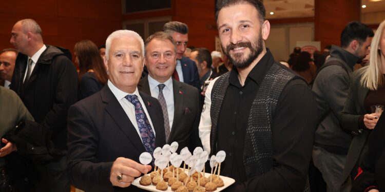 Bursa Kestanesine Büyükşehir’den Destek