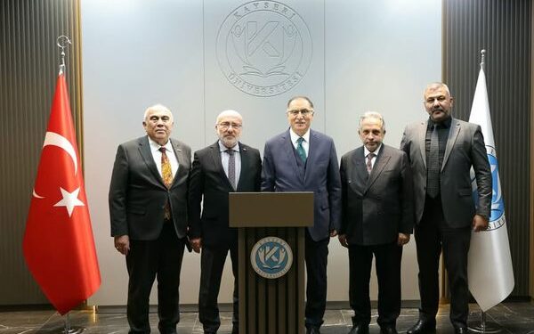 Kayseri’de Türkiye Yüzyılı Üniversiteleri Konferansı Yapıldı