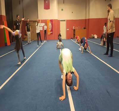 Uşak Gençlik Spor’un Ücretsiz Cimnastik Kurslarına Yoğun İlgi .