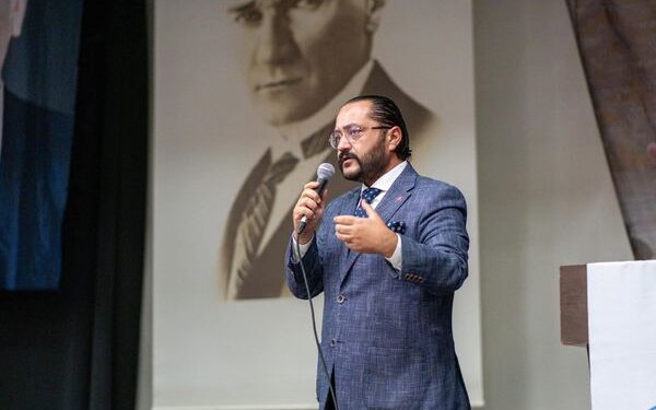 Kurtuluş Savaşı’nda Denizli ATA’sının Yanında Sapasağlam Durdu.