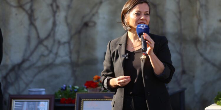 Karabağlar ‘da İz Bırakan Başkan Kürüm Unutulmadı