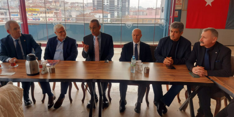 Erdal Beşikçioğlu ve UBK Heyeti Etimesgut’ta Buluştu