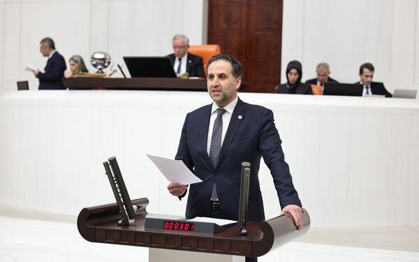 CHP Ardahan Mv. Özgür Erdem İncesu Köprülerin Parasını Zaten Millet Ödedi