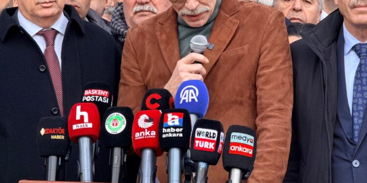 Erdal Beşikçioğlu: “İddialar Bilinçli Bir Olumsuz Algı Oluşturma Çabasıdır”