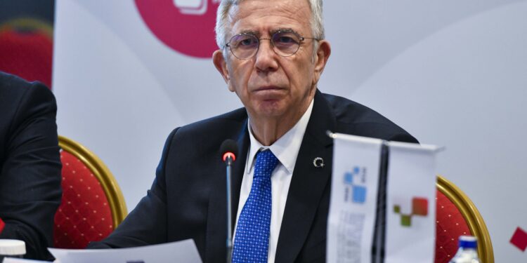 Mansur Yavaş, UCLG-MEWA Sosyal İçerme Komitesi Başkanlık Divanı Toplantısına Ev Sahipliği Yaptı