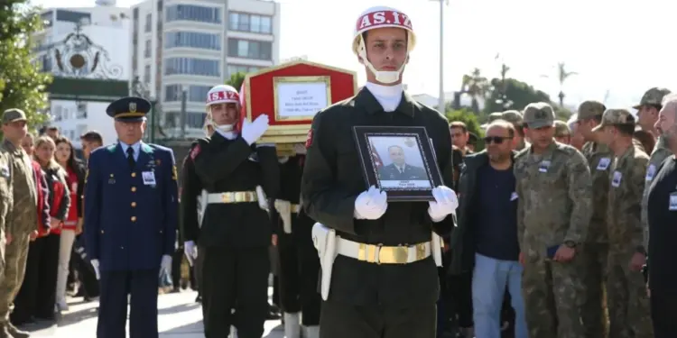 Şehit Talat Okur Hatay’da Son Yolculuğuna Uğurlandı