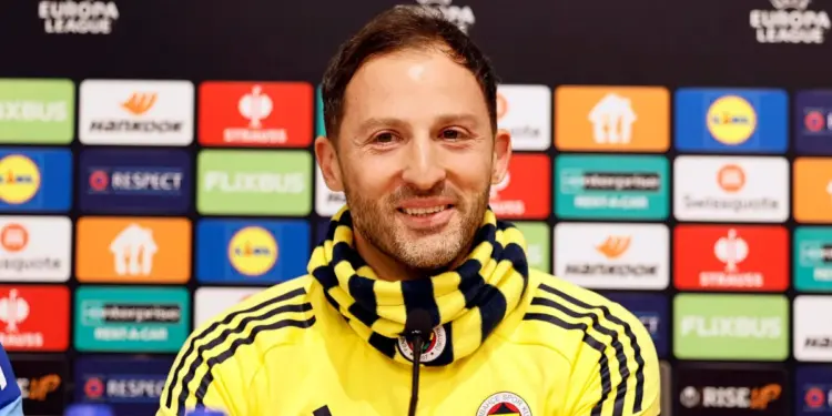 Fenerbahçe’de Savunma Belirsizliği: Domenico Tedesco “Karar Henüz Net Değil”