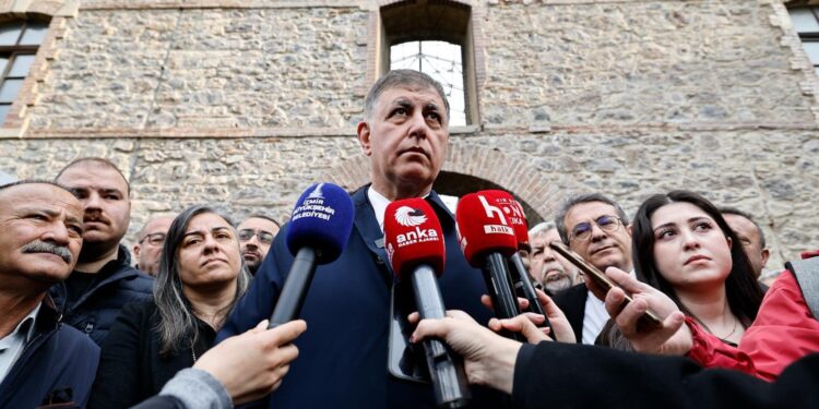 “İzmir’in Hakkını Sonuna Kadar Savunacağız”