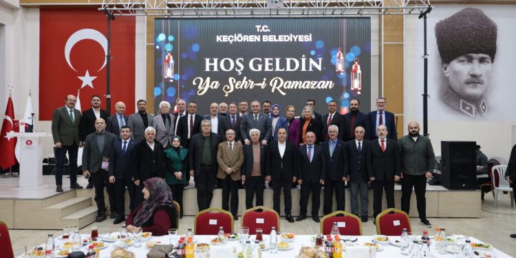 Başkan Özarslan iftarda Sivaslılarla buluştu