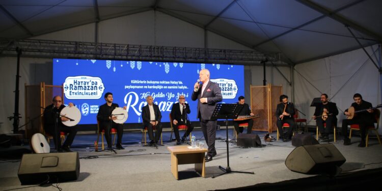 Kemiksiz İskenderun’da Sahne Aldı