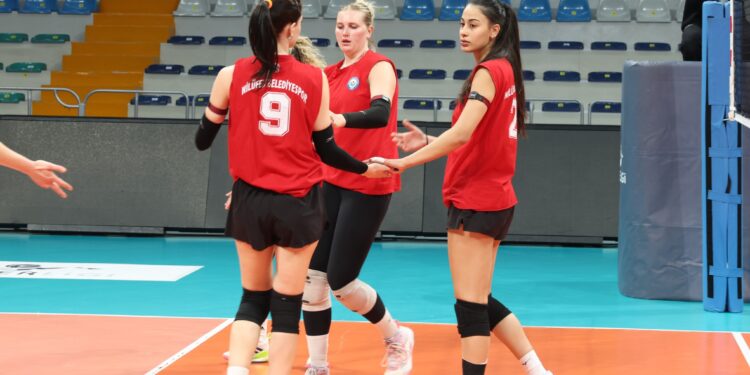 Nilüfer Belediyespor’u Play-off Heyecanı Sardı
