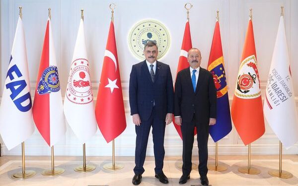 Taytak’tan İçişleri Bakanı Çiftçi’ye Hayırlı Olsun Ziyareti