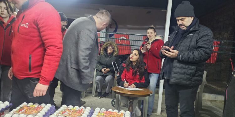 ANDA Derneği Nazmi Saatçi Mahallesi’nde Gönülleri Fethetti