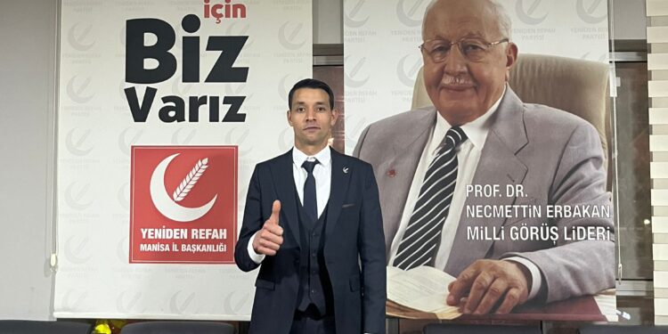 Yeniden Refah Partisi Yunusemre Gençlik Kolları’ndan “Gençlerin Sesi” Vurgusu