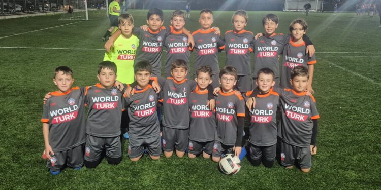 World Türk’ten Altyapı Sporuna Büyük Destek