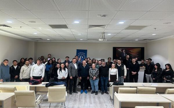 Uşak Üniversitesi’nde Çevre Bilinci Semineri Düzenlendi