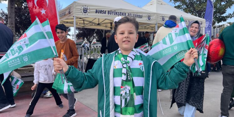 Şampiyonluk Coşkusu Büyükşehir’le Yaşandı