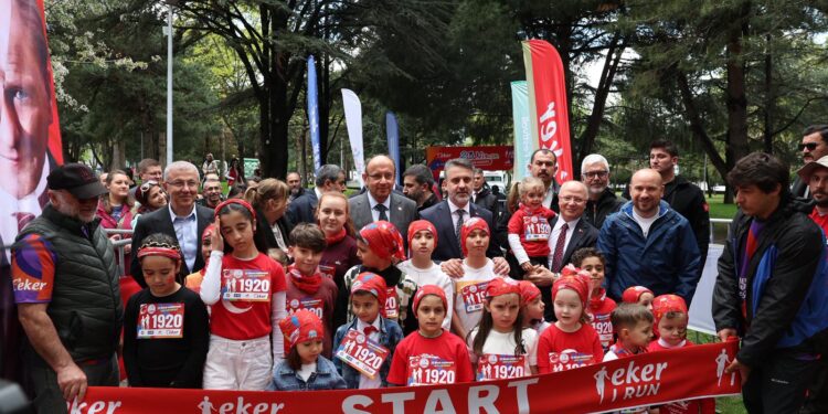 23 Nisan Bursa’da Coşkuyla Kutlandı