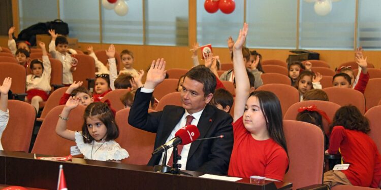 Osmangazi Çocuk Meclisi İstedi, Başkan Aydın Yerine Getirdi
