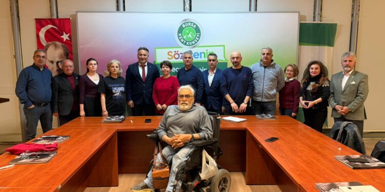 Bursa Kent Konseyi Yönetimi Toplu İstifa Etti