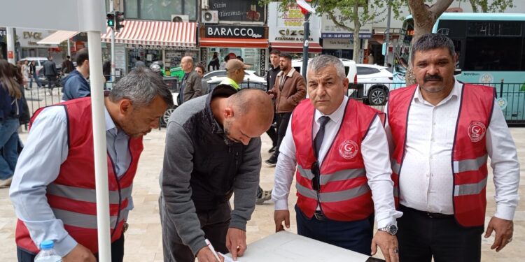 Milli Yol Partisi Manisa Teşkilatı Sahaya İndi