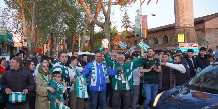 İznik’te Şampiyonluk Coşkusu