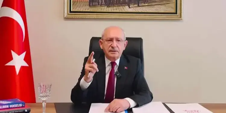 Mahkemeden CHP Kurultayı Kararı: Özgür Özel ve Yönetimi Görevden Uzaklaştırıldı