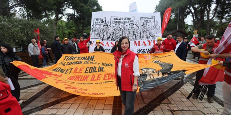 Başkan Kınay: “Emeğimize Sahip Çıkıp Mücadeleyi Büyüteceğiz”