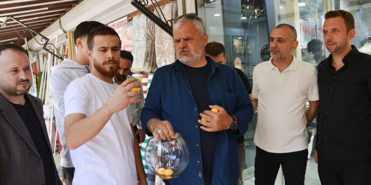 Manisa Kuyumcular ve Sarraflar Derneği Kuyumcular Arası Futbol Turnuvası Düzenliyor