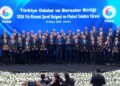 Cumhurbaşkanı Erdoğan’dan DTO Başkanı Uğur Erdoğan’a Hizmet Şeref Plaketi