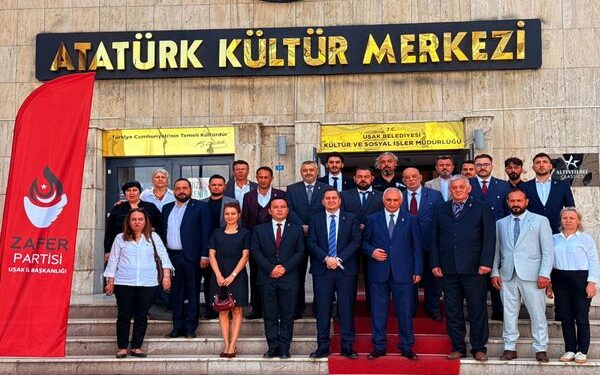 Geleceği Tehdit Eden İki Tehlike Uşak’ta Konuşuldu