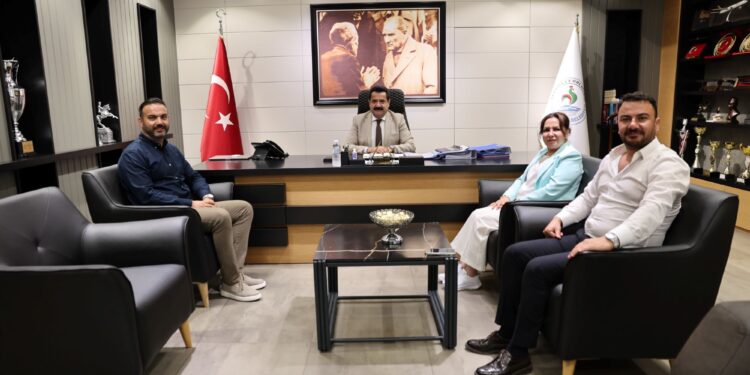 Pamukkale Belediyesi’nden Yerel Yönetimlere Kamu İhale Mevzuatı Eğitimi