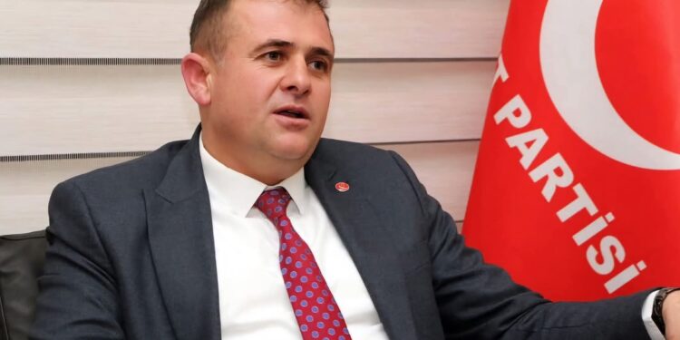 Saadet Partisi İl Başkanı Zekayi Yılmaz: “Daha Esnek ve Daha Güçlü Bir Lise Sistemi Gerekiyor”