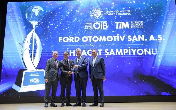 OİB İhracatın Şampiyonları Ödülleri 2025’in En Başarılı Firmalarını Buluşturdu