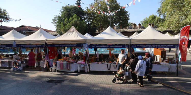 ‘’Meydan Kadınların’’ pazarına büyük ilgi