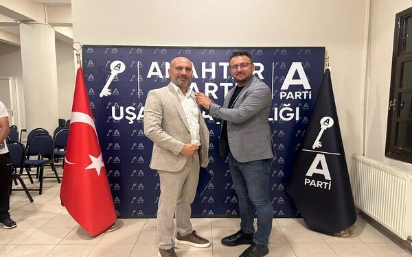 Anahtar Parti Eşme’de Serkan Erol Dönemi Başladı