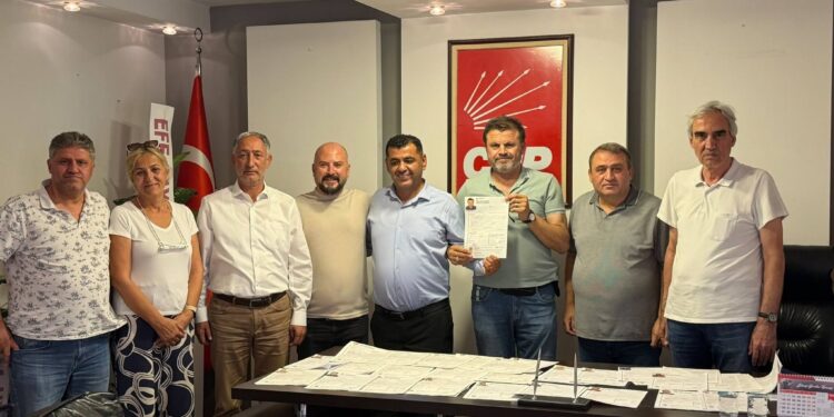 CHP Manisa İl Başkanı Engin Uzun: “3 Günde 300 Yeni Üye Kazandırdık”